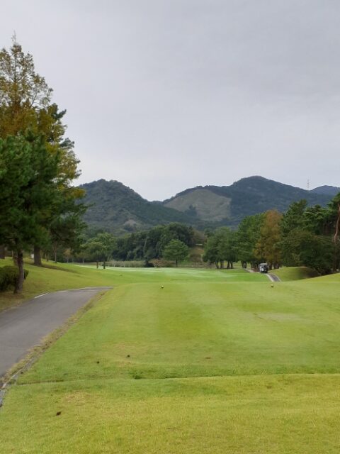 スポーツの日にゴルフ⛳